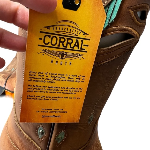 Corral Brown NIB W7 Turquoise and Brown Leather Studded Cut Out Western Boots - Picture 9 of 15